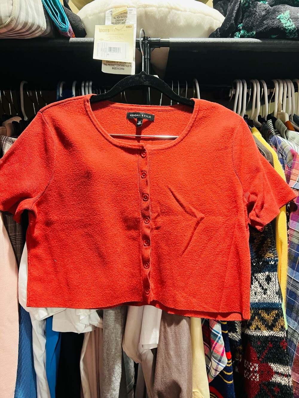 KENDALL & KYLIE Women's Short Sleeve Button-Front Knit Cardigan Crop Red
